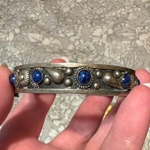 Elegant Vintage Lapis Lazuli Bangle